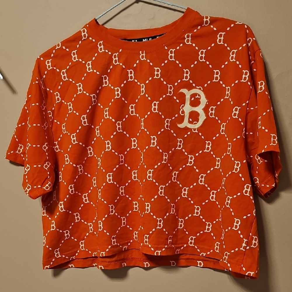 MLB Monogram Boston Red Sox Short Sleeve,Small.       B-6